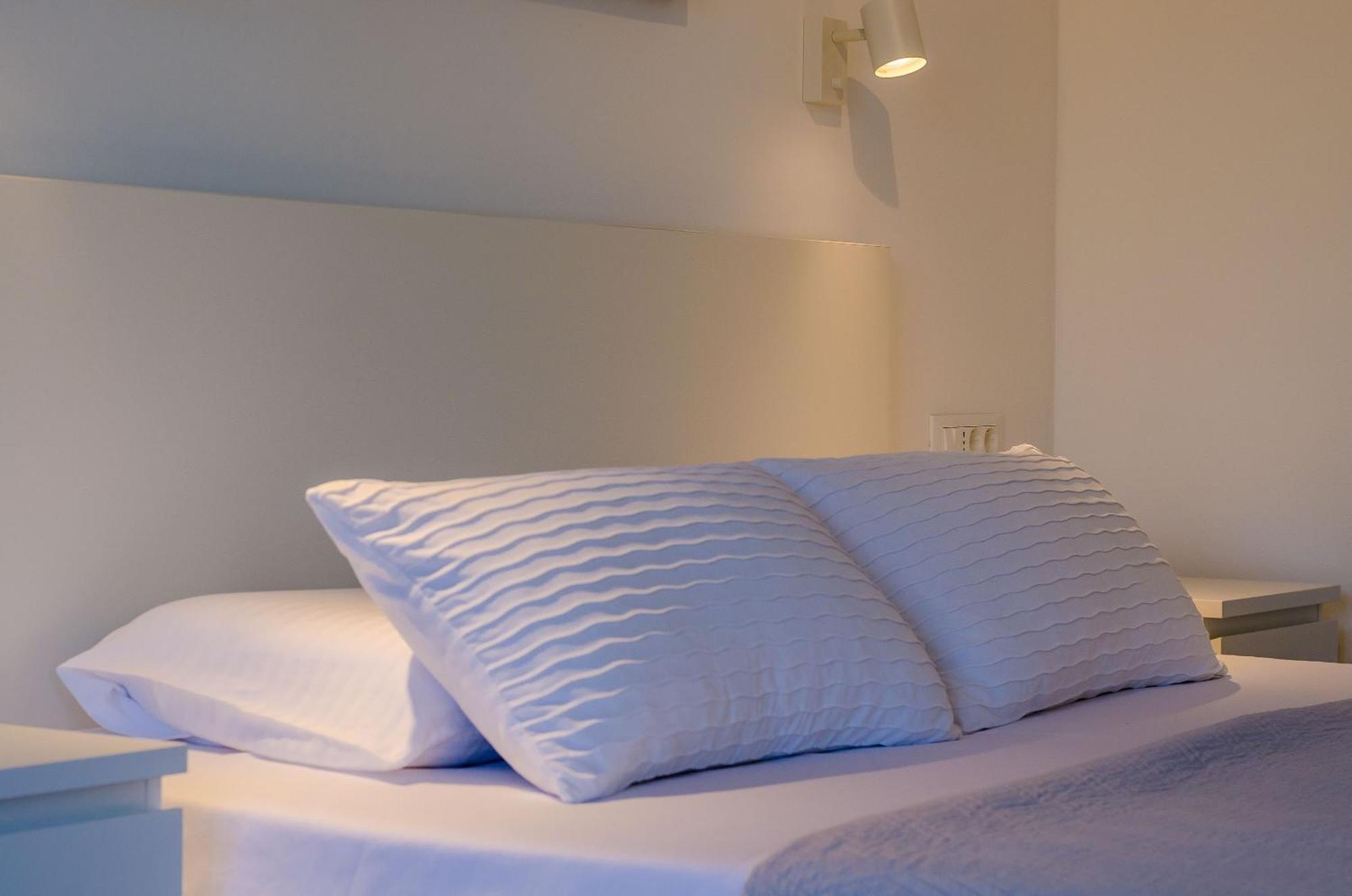 Apartments Sara โมลูนัท ห้อง รูปภาพ